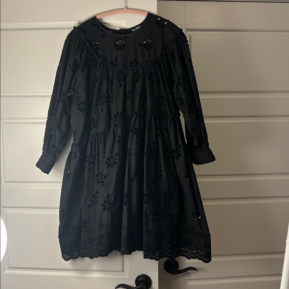 En Saison Size Medium Black Floral Eyelet Mini Dress